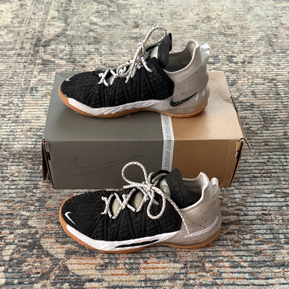 Kids lebron james XVIII